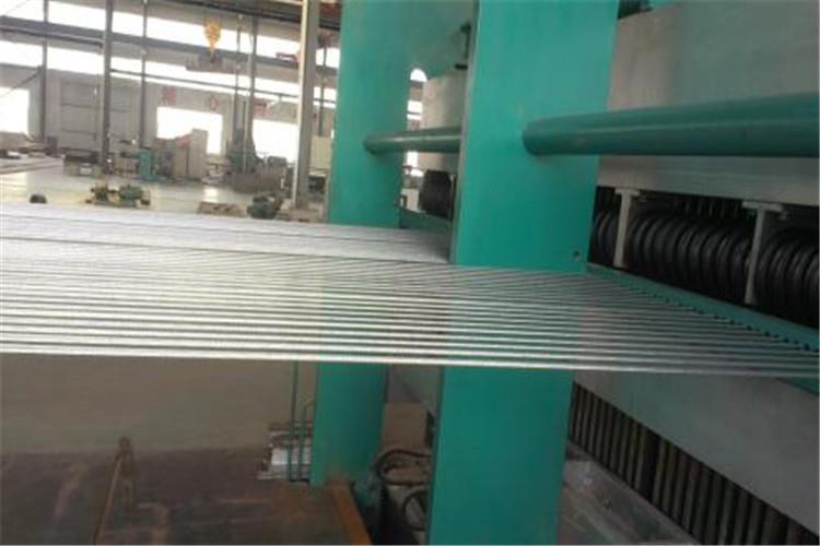 鋼絲繩芯輸送帶與料口產(chǎn)生磨損的原因及解決措(圖2) 鋼絲繩芯輸送帶與料口產(chǎn)生磨損的原因及解決措(圖2)